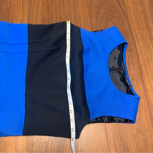 Tahari Dress Women's Medium knee length sleeveless Colorblock - Picture 7 of 8